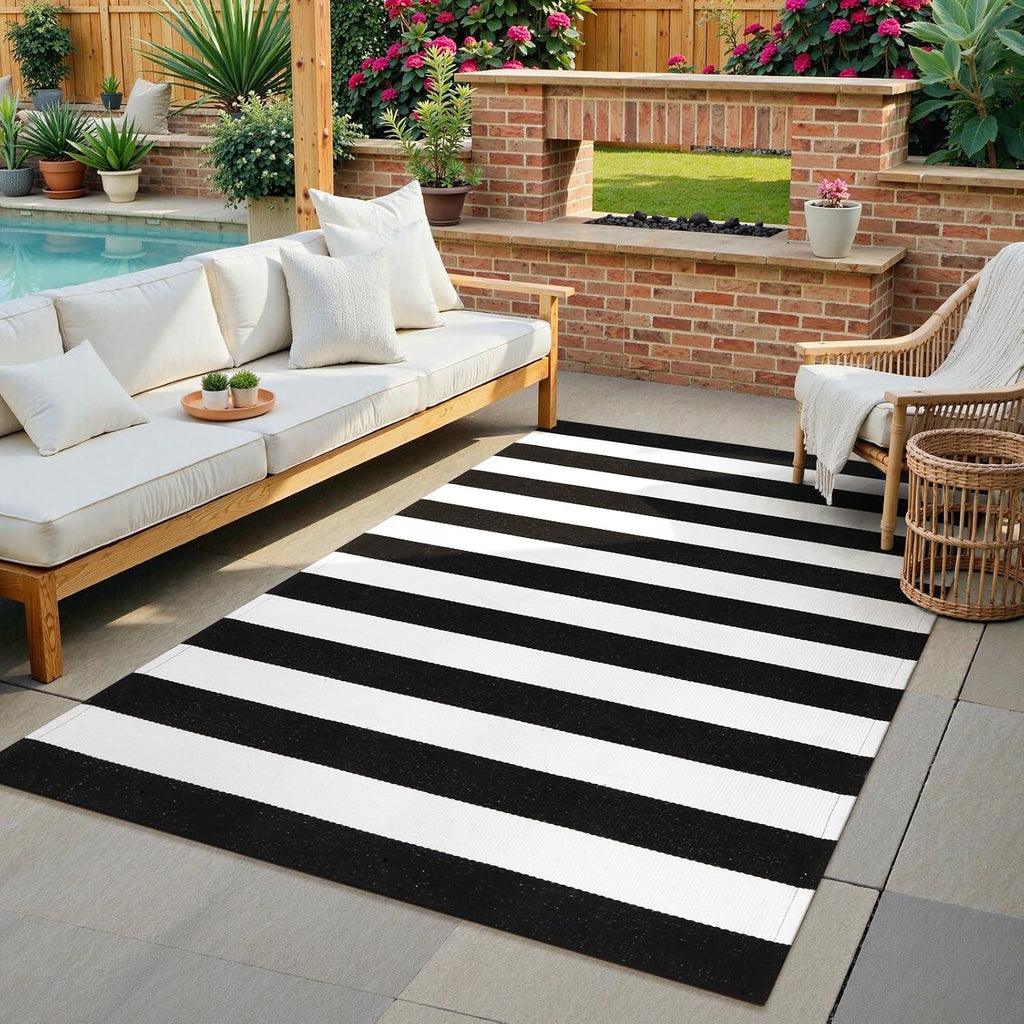 KIMODE Black and White Buffalo Plaid Outdoor Rug Fall Patio Floor Carpet