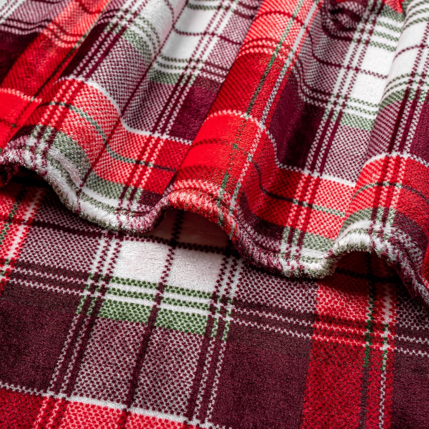 Throw Blanket | Holiday Christmas Red Fleece Blanket | Soft, Plush, Warm Winter Cabin Throw, 50X60 (Red Green Plaid)