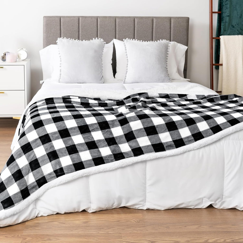 Queen Checkered Sherpa Blanket Couch Sofa Bed, White Black, 90X90