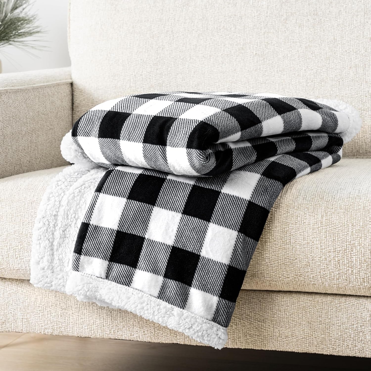 Queen Checkered Sherpa Blanket Couch Sofa Bed, White Black, 90X90