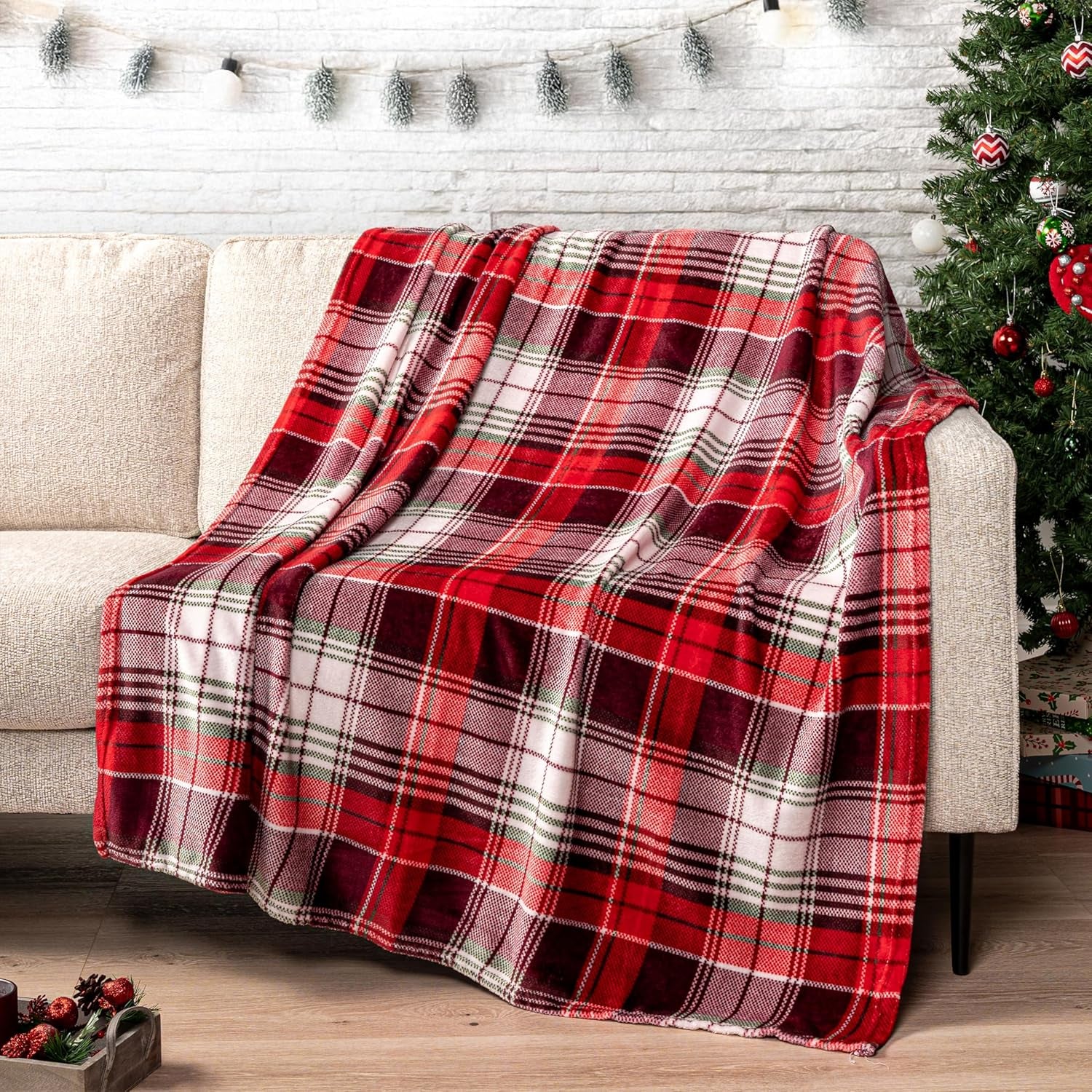 Throw Blanket | Holiday Christmas Red Fleece Blanket | Soft, Plush, Warm Winter Cabin Throw, 50X60 (Red Green Plaid)